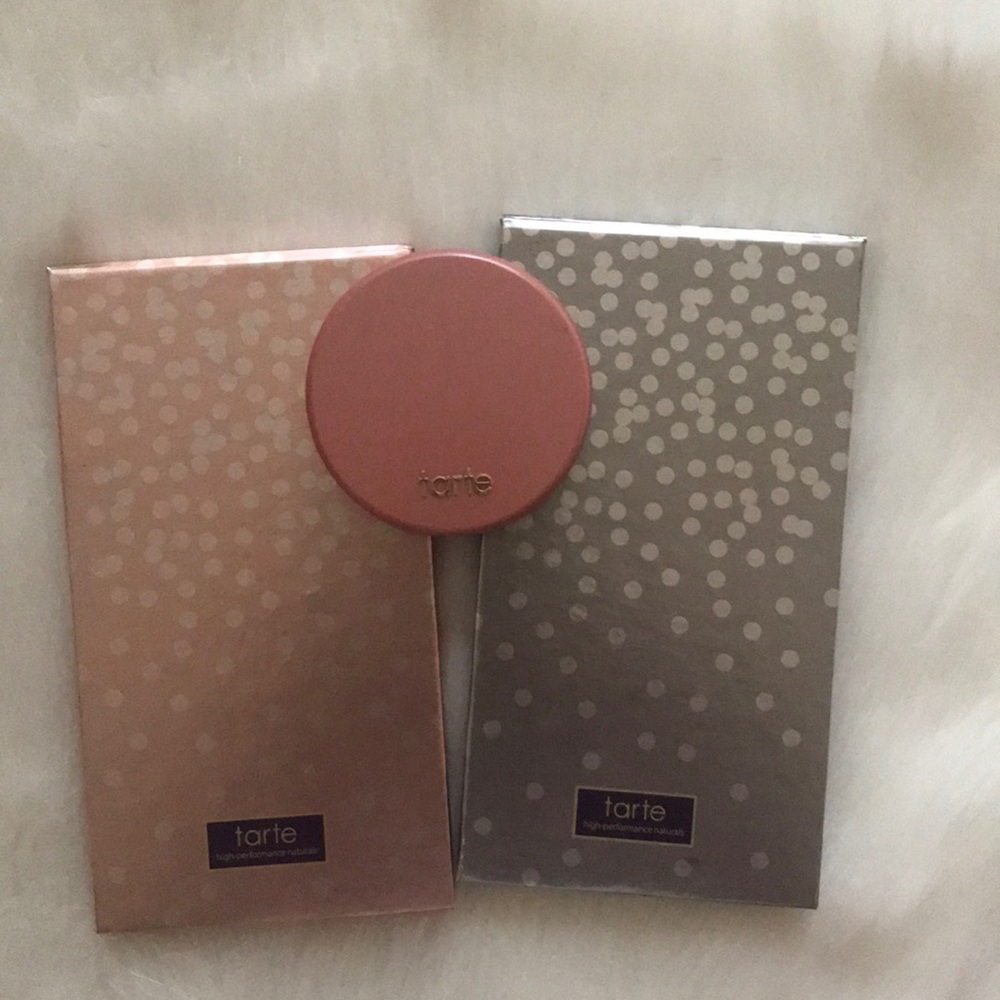 Tarte eyeshadows && Mini Blush